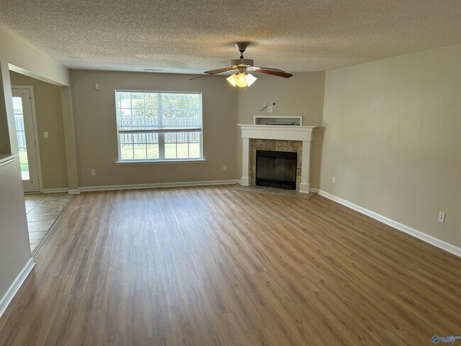 Foto del edificio - 104 Preston Cir