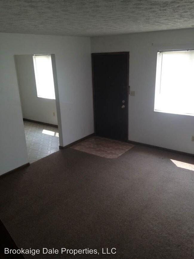 Foto del edificio - 6452 Farmdale Rd