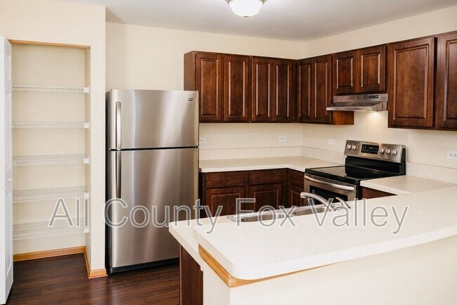 Building Photo - 1207 Silverstone Dr