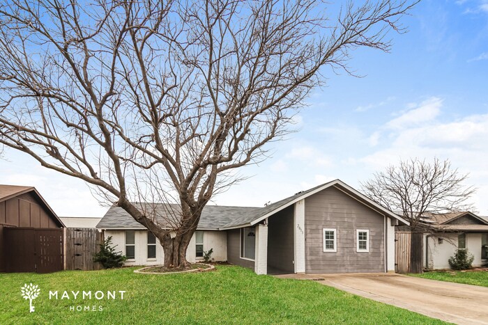 Foto del edificio - 2611 Elk Grove Rd