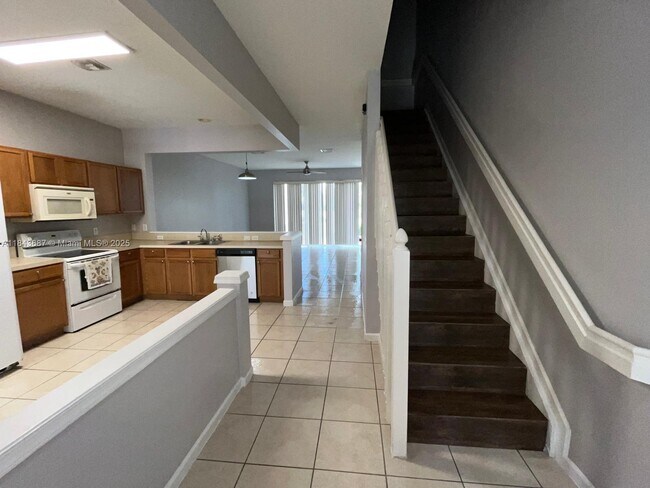 Foto del edificio - 1093 Woodfield Rd