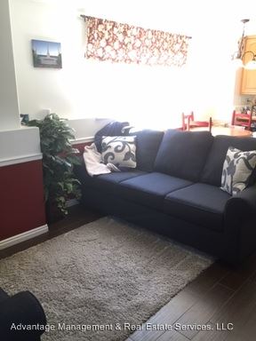 Building Photo - 888 N 600 W