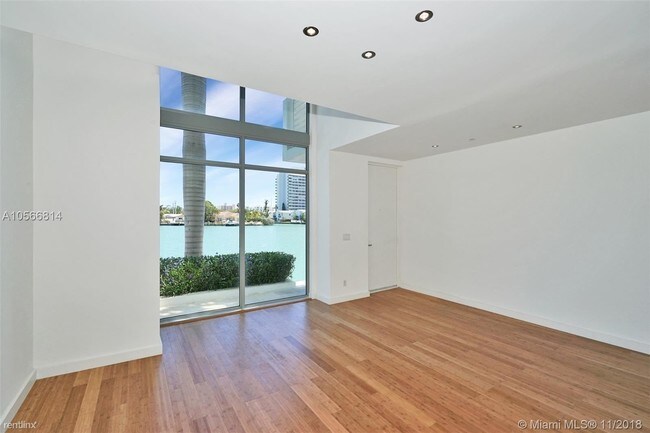 Foto del edificio - 187 N Shore Dr