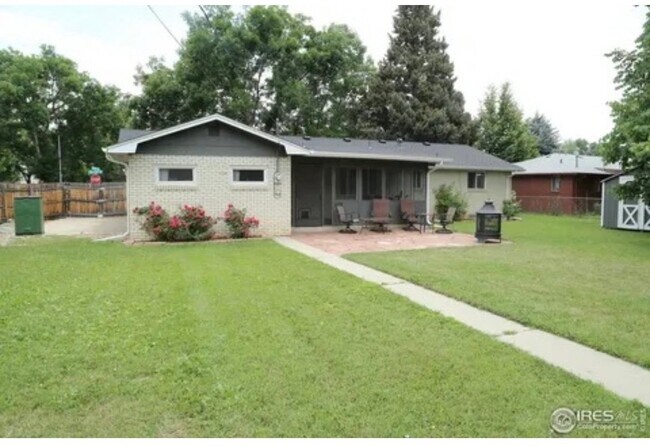 Foto del edificio - 1915 Collyer St