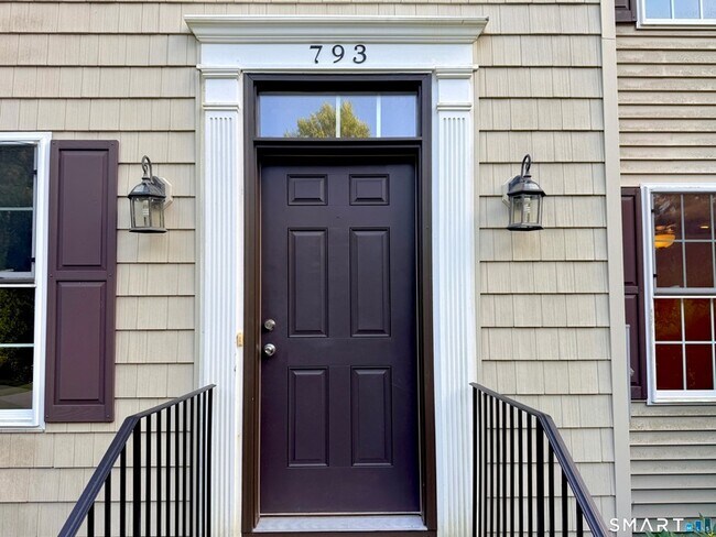Foto del edificio - 793 Colonel Ledyard Hwy