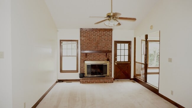 Building Photo - 6220 Lake Trail Dr