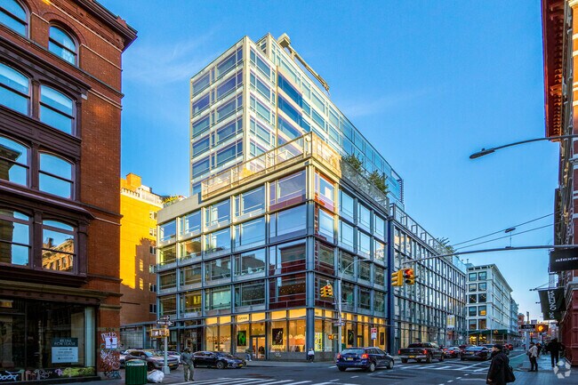 Foto del edificio - 463-465 Broadway