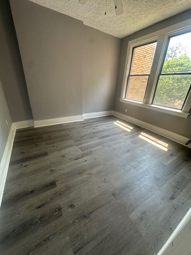 Foto del edificio - 3017 Ashlyn St