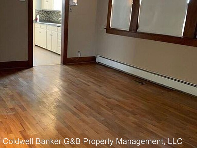 Foto del edificio - 3 br, 1 bath House - 1220 SW Plass Ave