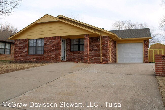 Foto del edificio - 3 br, 2 bath House - 705 W. 19th St. S.