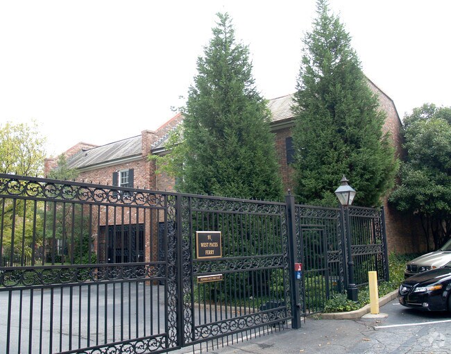 Otro - Habersham Apartments