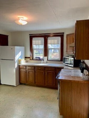 Foto del edificio - 164 N Silver Ln