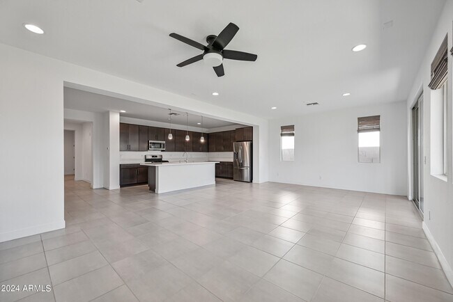 Building Photo - 22979 E Calle Luna