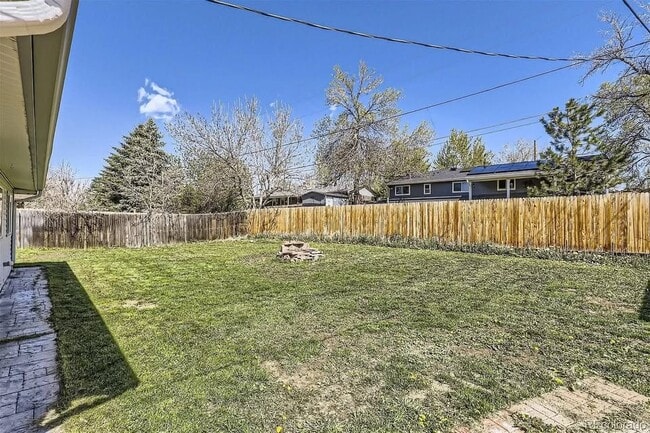 Building Photo - 4567 W 87th Pl