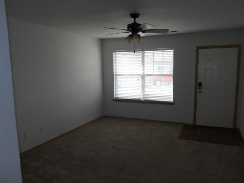 Foto del edificio - 2324 Ranch Way