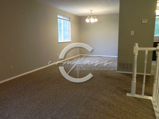 Building Photo - 2254 Scarbrough Dr