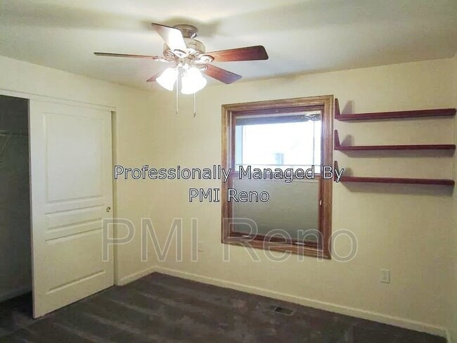 Building Photo - 435 Trellis Dr