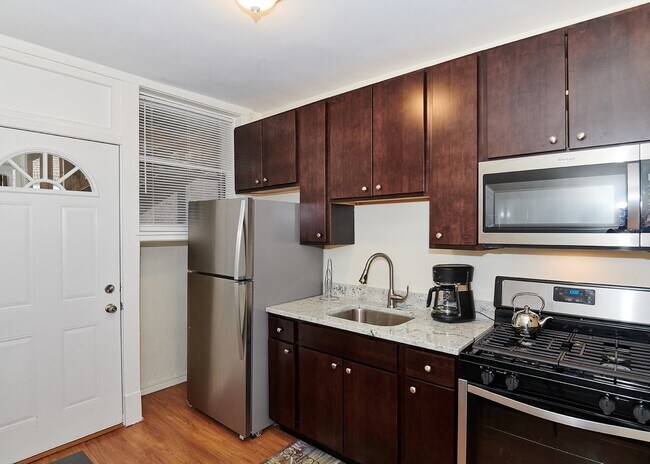 Foto del edificio - 2536 W Thorndale Ave