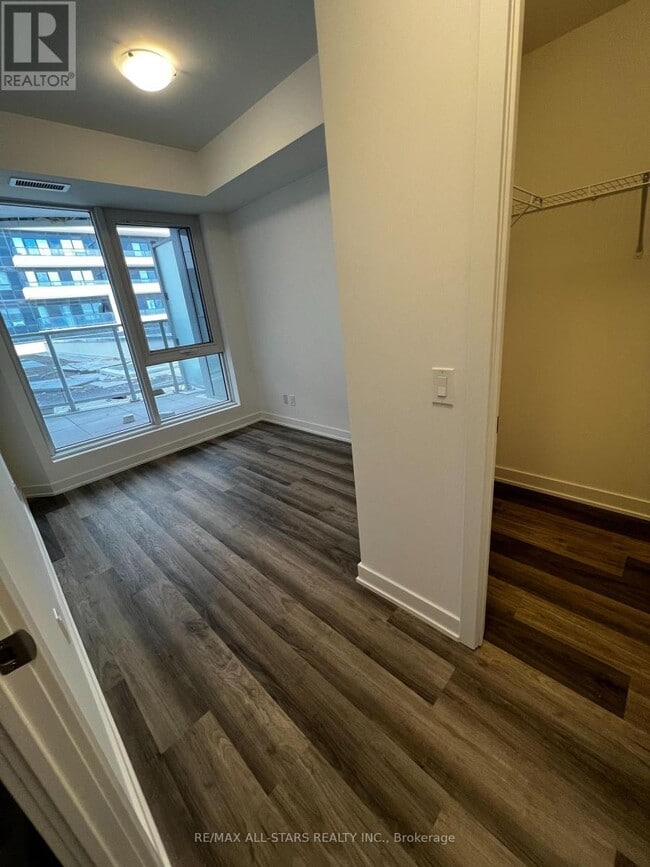 Building Photo - 1010 Sandy Beach Rd