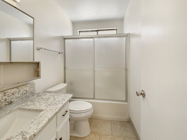 Foto del edificio - 940 W Graaf Ave