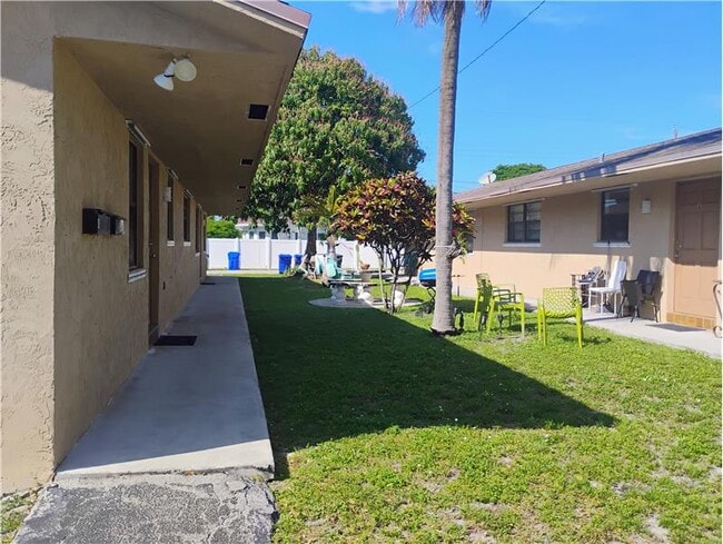 Foto del edificio - 1717 Shenandoah St