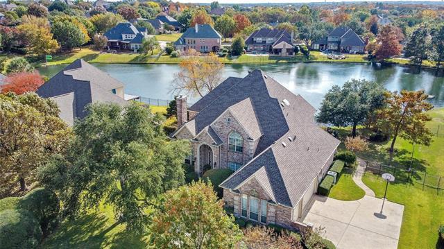 Primary Photo - 905 Brazos Dr