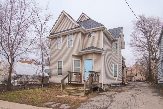 Building Photo - 1417 W 85th St