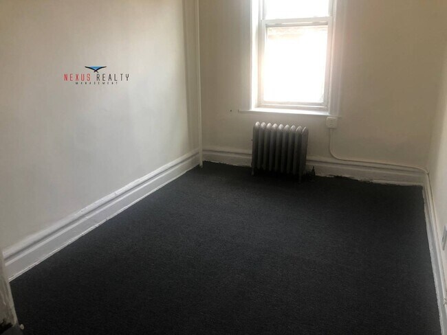 Foto del edificio - 23-52-52 31st St