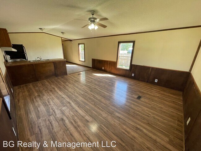 Building Photo - 3 br, 2 bath House - 2412 Stingray Dr.