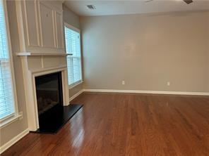 Building Photo - 2090 Deptford Dr