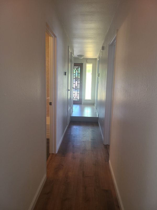 Foto del edificio - 9236 Premier Way