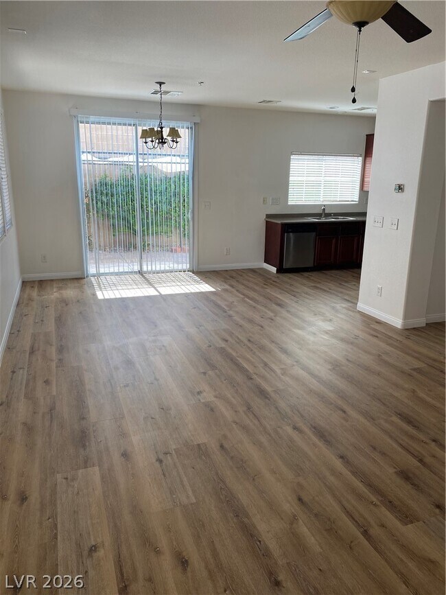 Foto del edificio - 171 Desert Pond Ave