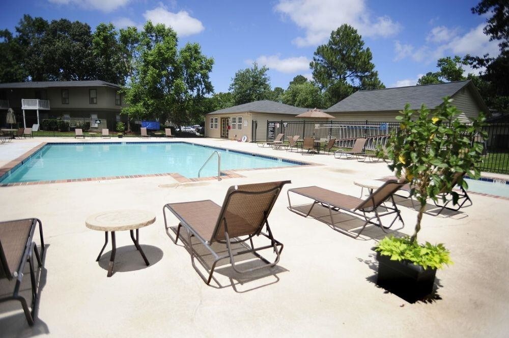 preston trails apartments portsmouth va apartments com