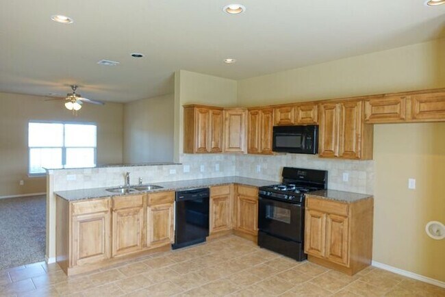 Foto del edificio - 7305 Prairie Twyne Dr