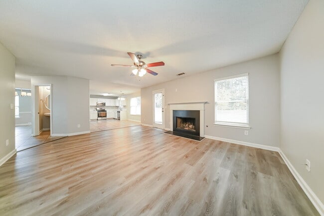 Building Photo - 4117 Alveston Dr