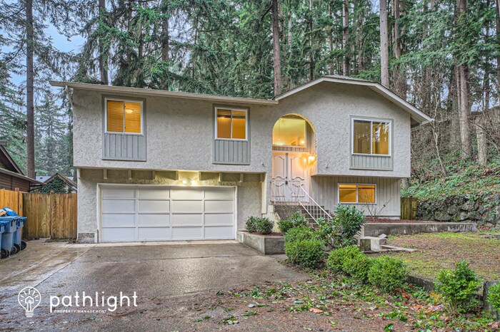 Primary Photo - 18707 Se 268Th Street, Covington, WA, 98042