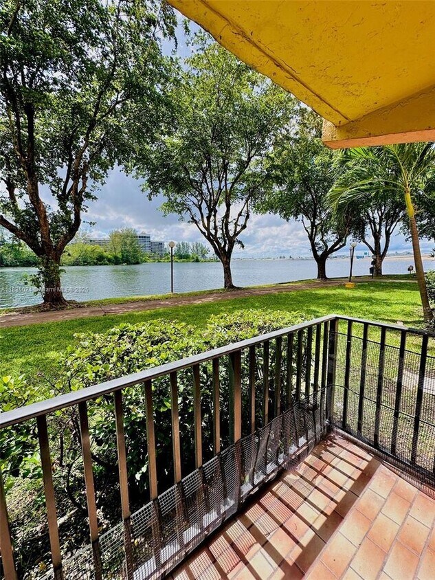 Photo - 4805 NW 7th St-10915-10915