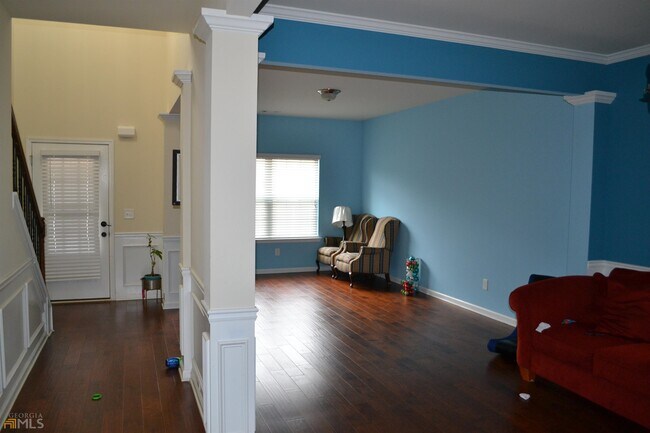 Building Photo - 65 Snapdragon Ln