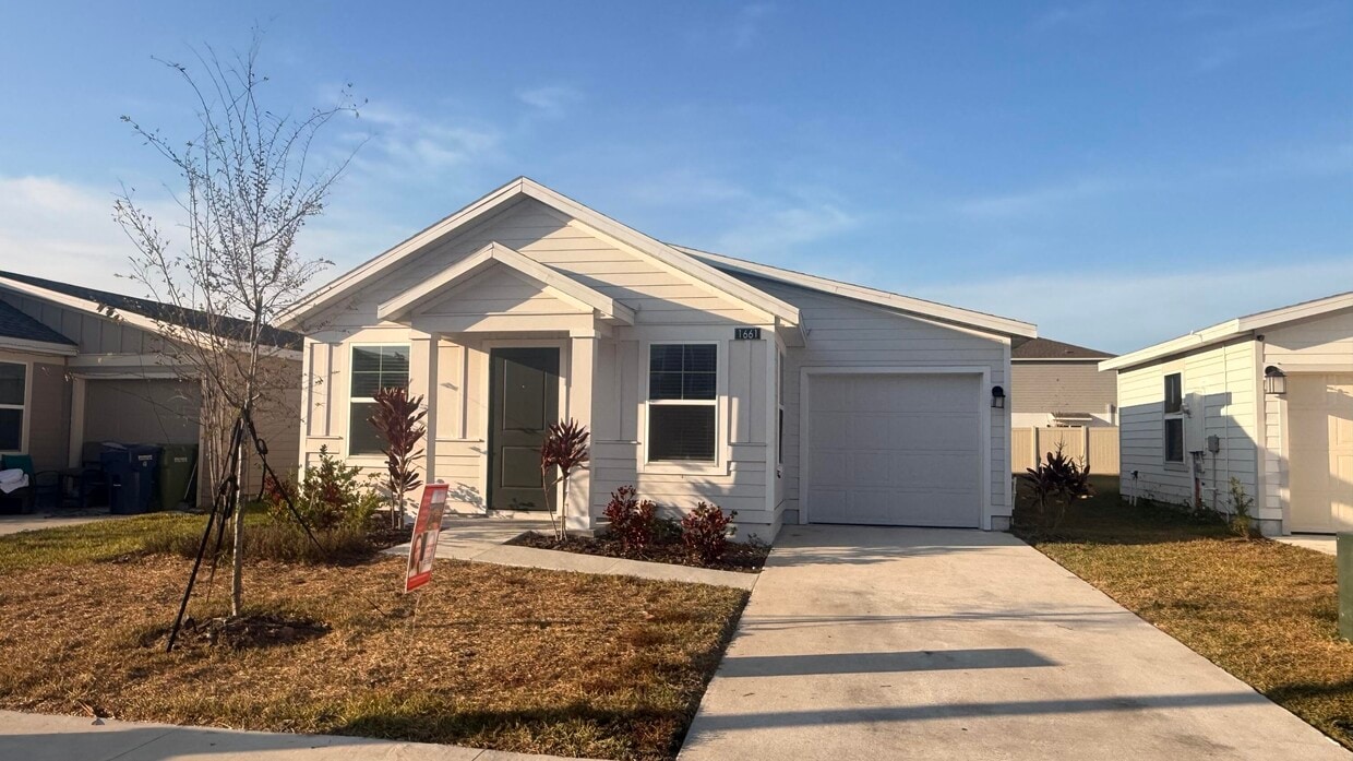 Primary Photo - 1661 Teagan Ln