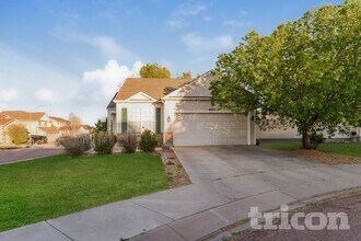 Building Photo - 8405 Sunbow Ct