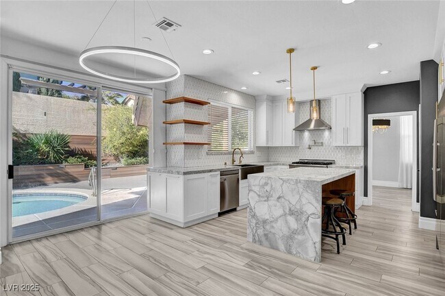 Building Photo - 9704 Cameo Rose Ln