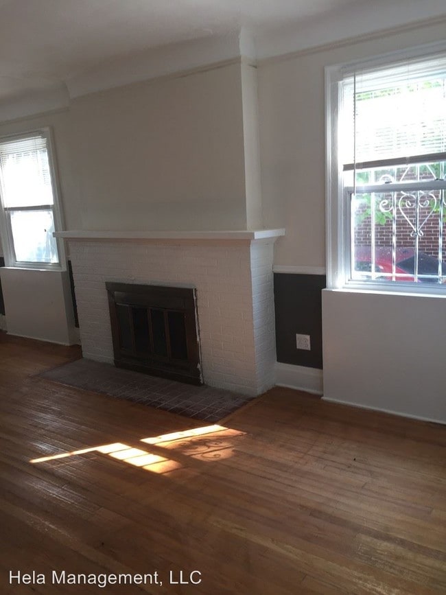 Building Photo - 3 br, 1 bath House - 16773 Edinborough