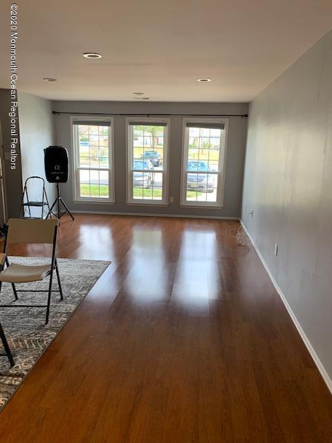 Building Photo - 11 Bennington Pl