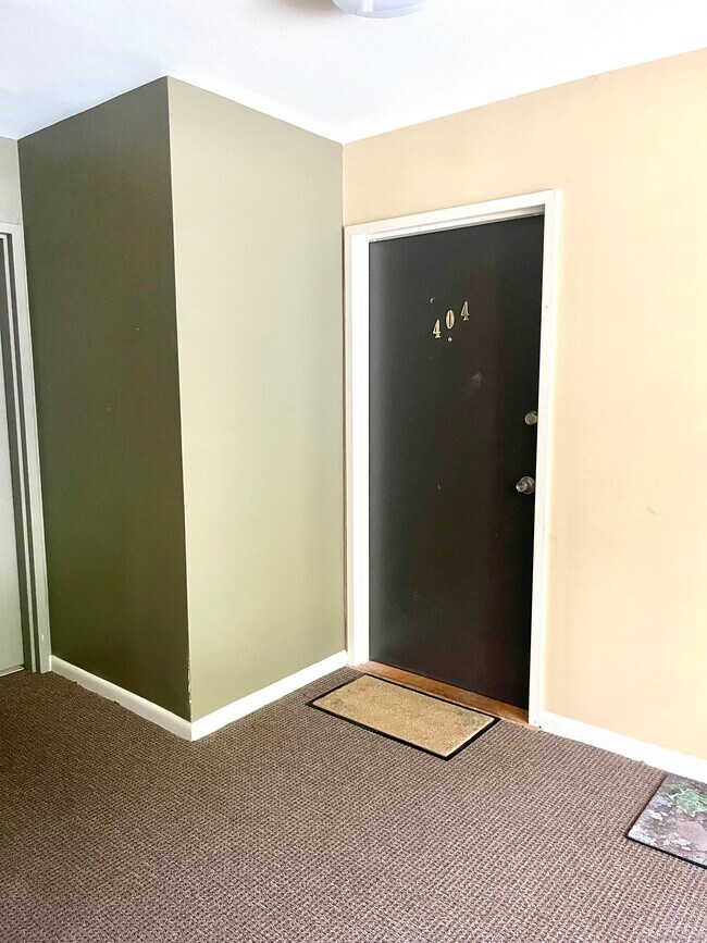 Foto del edificio - 175 Mill Pond Rd