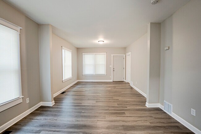 Foto del edificio - 746 Jackson St