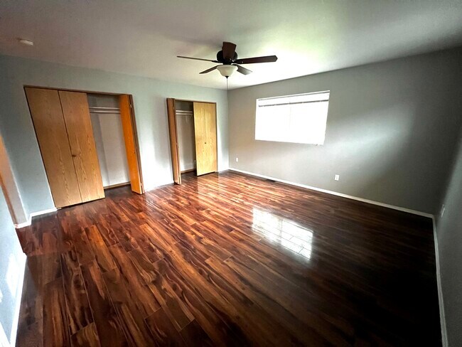 Building Photo - 3401 Greenland Dr