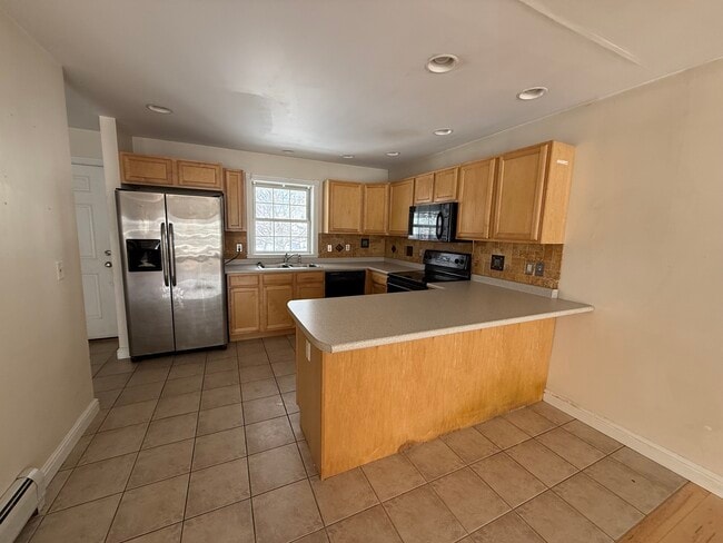 Photo - 11 Leclair St Apartment