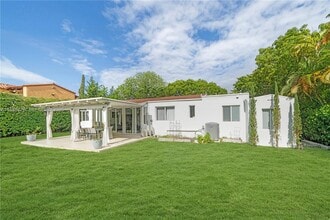 Building Photo - 4455 Alton Rd