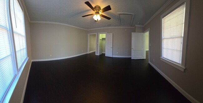 Foto del edificio - Fresh, Modern Finishes with a Warm, Inviting Touch