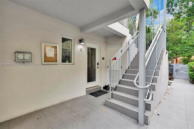 Foto del edificio - 740 Meridian Ave